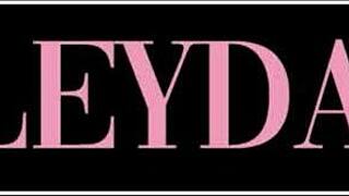 Blonde big ass waitress hayley lesbian strapon dildo fuck