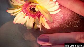 omg pretty teen stuffs flower deep in tight ass clit rub