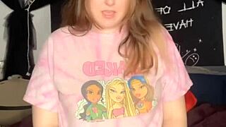 Suck That Dildo Deep Then Pound Pussy!