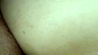 Whoa this chubby Japanese ass takes bareback creampie 😍🍑