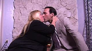 babe you love this thick body taking your monster cock deep in my fat pussy creampie?