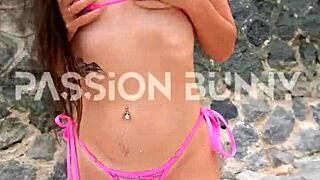 damn sexy petite brunette flashes bikini ass on public beach neighbors watch!