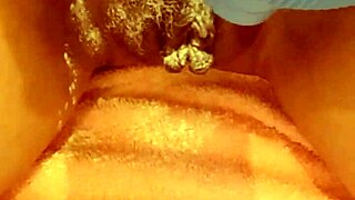 curvy european mature babe licks wet pussy to orgasm homemade sensual play