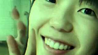 😍 homemade asian milf begs for creampie with signs!! shaved pussy filled 3 times in a row 👅💦