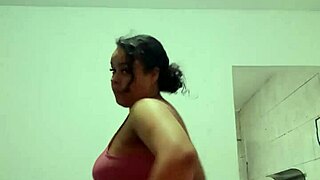 damn this chubby ninfeta shakes her big fat ass and pussy dancing sexy funk in hot pov