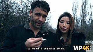 show my tits to spite my boyfriend no big deal