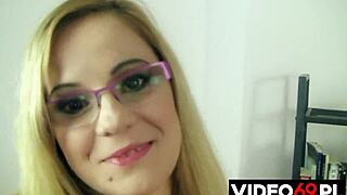 polish blonde in glasses enjoys high def solo pussy masturbation moments