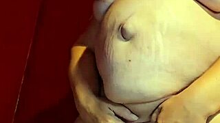 Pregnant milf peels off thong and begs for deep pounding now