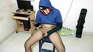 This is enough to see my cock closeup