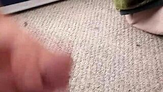 Hey, that maledom jerking off leads to a massive cumshot on Easter eve.