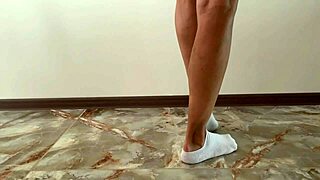 Annaforia's Homemade Shemale Foot Fetish Showcasing Long Legs and Perfect Feet