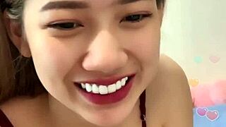 i feel so turned on watching this sexy girl on bigo live