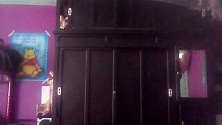 Gordibuena Shows Off Big Tits