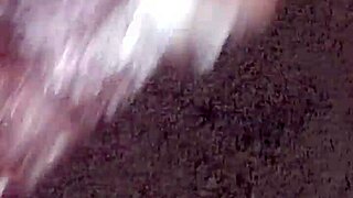 I'm horny and home alone, ready for a cumshot!