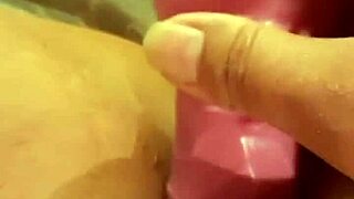 Amateur Teen Pussy Feels Vibrator First Time