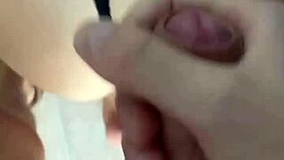 Cocking a big booty and cumming on it