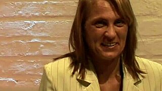 Niki's dildo deal: anal toys and assfucking arrangement.