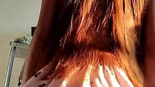 espiando a mi hermanastra se da cuenta que la estoy grabando y se deja tocar terminamos cogiendo parte 1