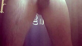 lets play in the shower while bathing solo