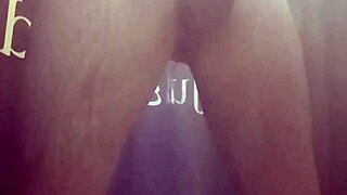 lets play in the shower while bathing solo