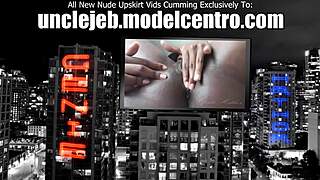 Ms. Genie Hathor Says, Watch Me Masturbate Nude And Wet!