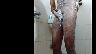 Dude Jerks Off In The Shower And Cums Hard!