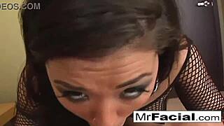 i'm getting london's extra wet n sloppy head, cumshot facial all over my face