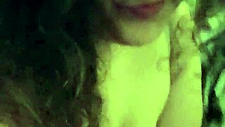 Milf waking up early for some naughty play 😏