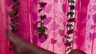 Curvy MILF in pantyhose teases with her perfect ass and tattoos