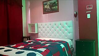 I meet a venezuelan outside the mall who fucks me for food