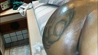 White Bull Fodendo E Engravidando A Putinha Hotwife