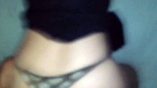 Mi Novia Me La Chupa, Corro La Tanga y Cogemos en Doggystyle 😍