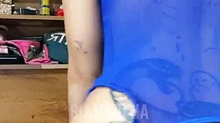 Brazilian latina prostitute begs for a good sucking 😏