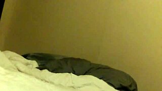 Cam session featuring leggings in focus