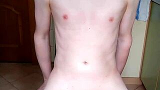 Moscow Sergay Fucks Pussy With Glass Dildo On Chair