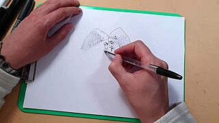 दो सुंदर sexy लड़कियां लिंगरी में बॉलपॉइंट पेन से जल्दी स्केच की गईं