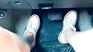 Watch pedal pumping while I masturbate.