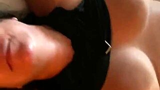 Vampyra1 Sucking Cock While Rubbing Pussy on Bed