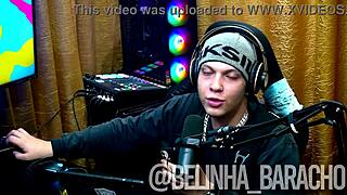 Belinha baracho gets mouth on big tits in podcast