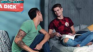 omg, that nympho twink takes big cock in his hairy asshole! 😈