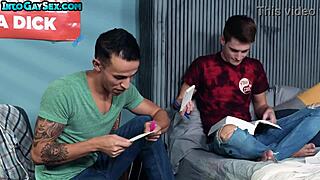 omg, that nympho twink takes big cock in his hairy asshole! 😈