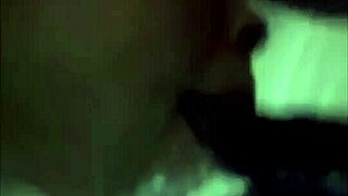 i'm an amateur loving big black cock deepthroat action