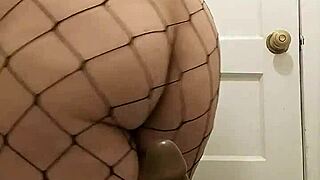 Chubby Gal Riding Dildo in Fishnets