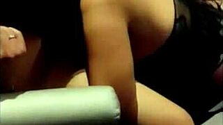 hotwife latina ecuatoriana getting creampied by big cock