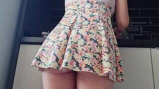 Gostosa Limpa Sem Calcinha