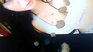 i'm doing a masturbation tribute to zorrita699, and it's gonna end with a big cumshot!