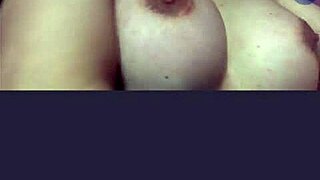 look at this sexy colombian teen showing her big ass on webcam