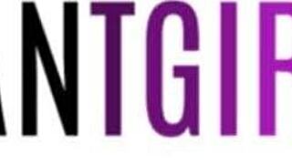 Asiantgirl in yellow bikini masturbates outdoors with handjob on cock