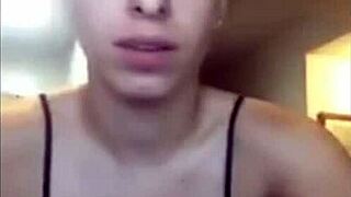 Kat Tetona Shows Off Her Big Tits