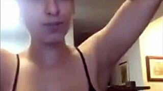 Kat Tetona Shows Off Her Big Tits